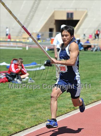 Thumbnail 2 in Sacramento Meet of Champions (Boys Pole Vault) photogallery.
