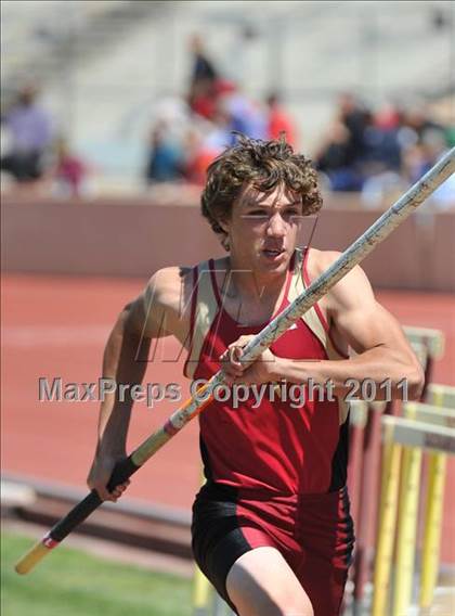 Thumbnail 1 in Sacramento Meet of Champions (Boys Pole Vault) photogallery.