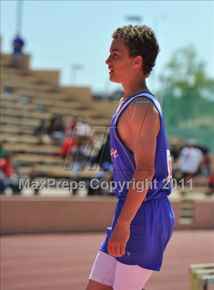 Thumbnail 3 in Sacramento Meet of Champions (Boys Pole Vault) photogallery.