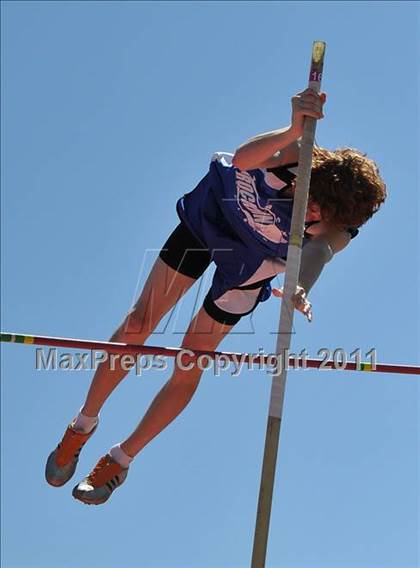 Thumbnail 2 in Sacramento Meet of Champions (Boys Pole Vault) photogallery.