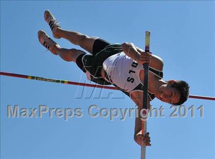 Thumbnail 2 in Sacramento Meet of Champions (Boys Pole Vault) photogallery.