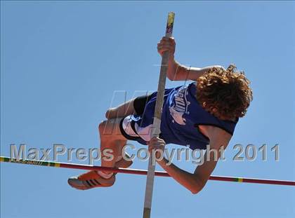Thumbnail 1 in Sacramento Meet of Champions (Boys Pole Vault) photogallery.