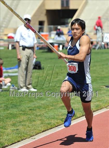 Thumbnail 2 in Sacramento Meet of Champions (Boys Pole Vault) photogallery.