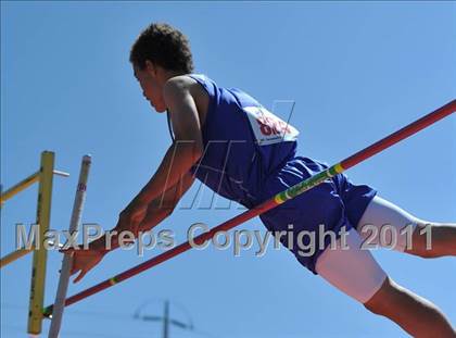 Thumbnail 2 in Sacramento Meet of Champions (Boys Pole Vault) photogallery.