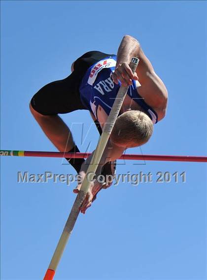 Thumbnail 1 in Sacramento Meet of Champions (Boys Pole Vault) photogallery.