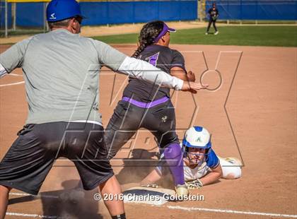 Thumbnail 3 in Valencia @ Agoura photogallery.