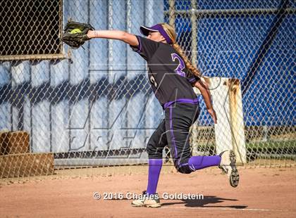 Thumbnail 3 in Valencia @ Agoura photogallery.