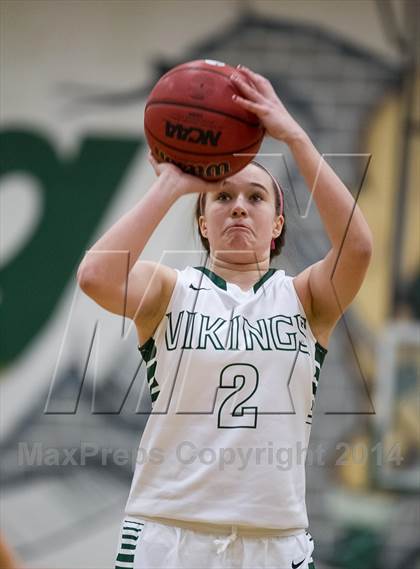 Thumbnail 1 in Woodgrove @ Loudoun Valley photogallery.