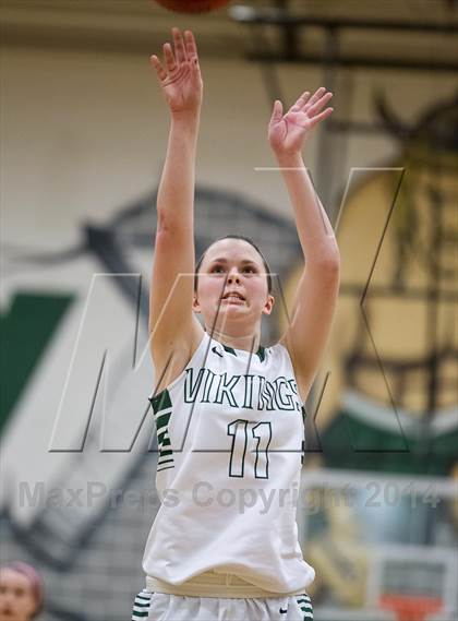 Thumbnail 1 in Woodgrove @ Loudoun Valley photogallery.