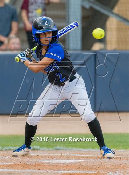Thumbnail 3 in Hallettsville vs. Santa Gertrudis Academy (UIL 3A Regional Final) photogallery.