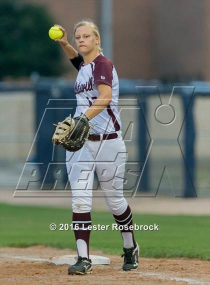 Thumbnail 3 in Hallettsville vs. Santa Gertrudis Academy (UIL 3A Regional Final) photogallery.