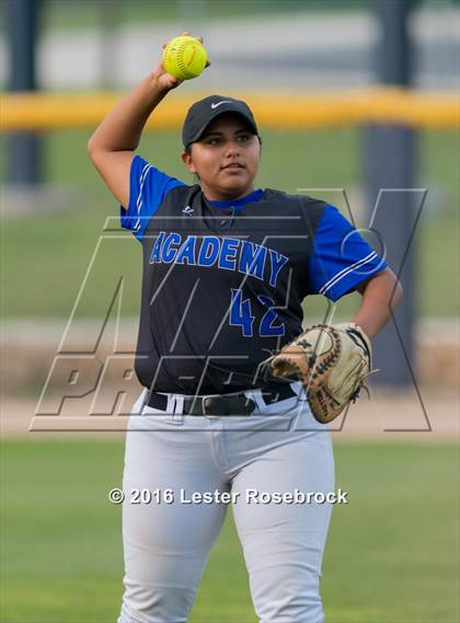Thumbnail 2 in Hallettsville vs. Santa Gertrudis Academy (UIL 3A Regional Final) photogallery.