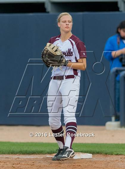 Thumbnail 2 in Hallettsville vs. Santa Gertrudis Academy (UIL 3A Regional Final) photogallery.