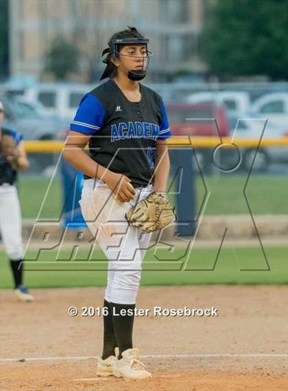 Thumbnail 2 in Hallettsville vs. Santa Gertrudis Academy (UIL 3A Regional Final) photogallery.
