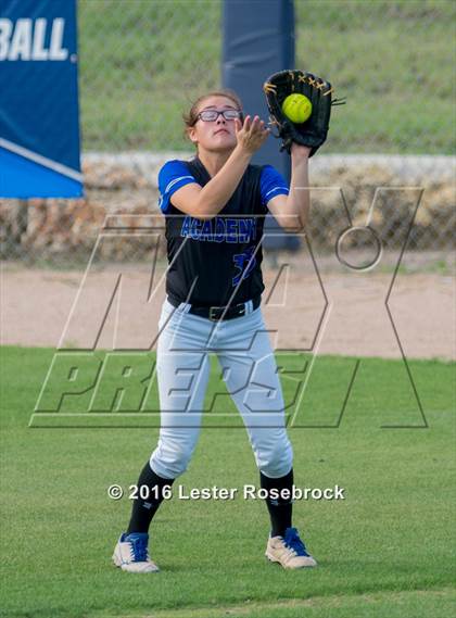 Thumbnail 3 in Hallettsville vs. Santa Gertrudis Academy (UIL 3A Regional Final) photogallery.
