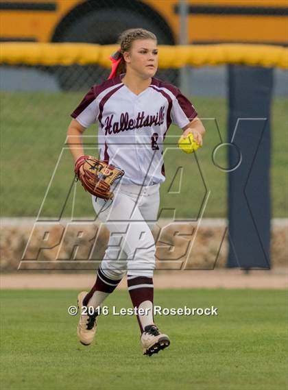 Thumbnail 2 in Hallettsville vs. Santa Gertrudis Academy (UIL 3A Regional Final) photogallery.