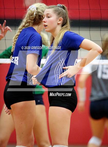 Thumbnail 2 in Guyer vs V.R. Eaton (UIL 6A Regional Semifinal) photogallery.