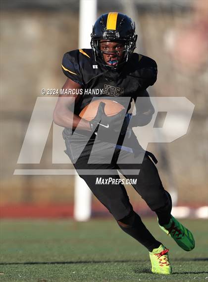 Thumbnail 2 in Lansdale Catholic @ KIPP DuBois Collegiate Academy photogallery.