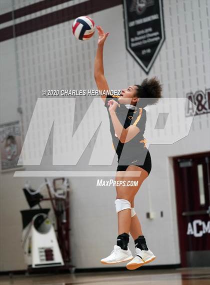 Thumbnail 3 in New Caney @ Klein Oak photogallery.