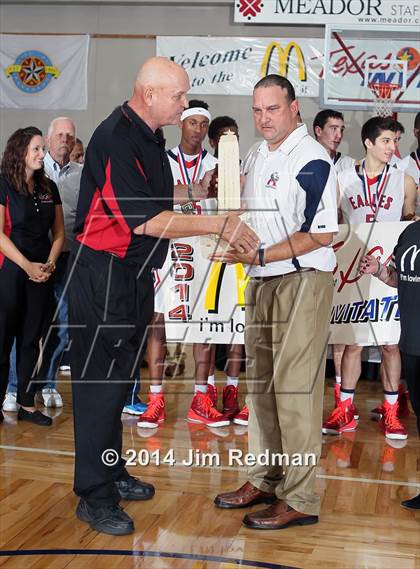 Thumbnail 1 in Atascocita vs. DeSoto (McDonald's Texas Invitational) photogallery.