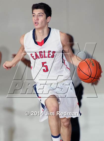 Thumbnail 3 in Atascocita vs. DeSoto (McDonald's Texas Invitational) photogallery.