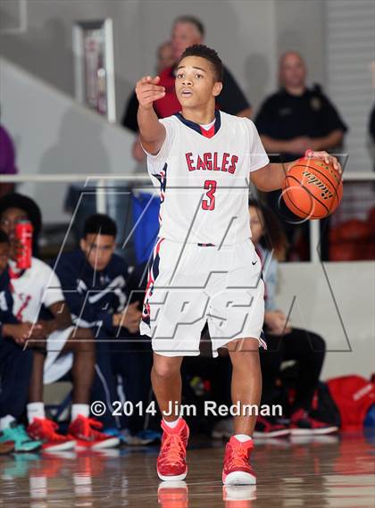 Thumbnail 1 in Atascocita vs. DeSoto (McDonald's Texas Invitational) photogallery.