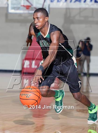Thumbnail 1 in Atascocita vs. DeSoto (McDonald's Texas Invitational) photogallery.