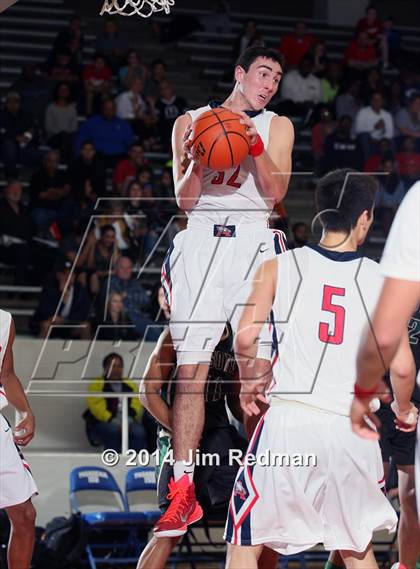 Thumbnail 3 in Atascocita vs. DeSoto (McDonald's Texas Invitational) photogallery.