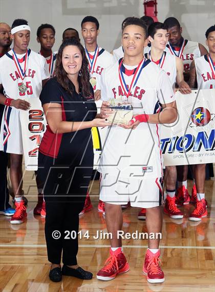Thumbnail 3 in Atascocita vs. DeSoto (McDonald's Texas Invitational) photogallery.