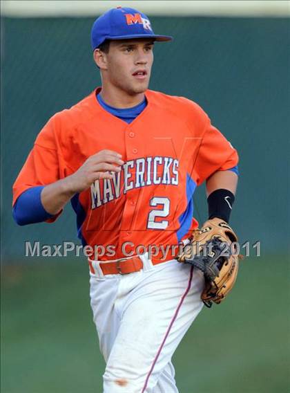 Thumbnail 2 in Marvin Ridge vs. South Point (NCHSAA 3A West Final) photogallery.