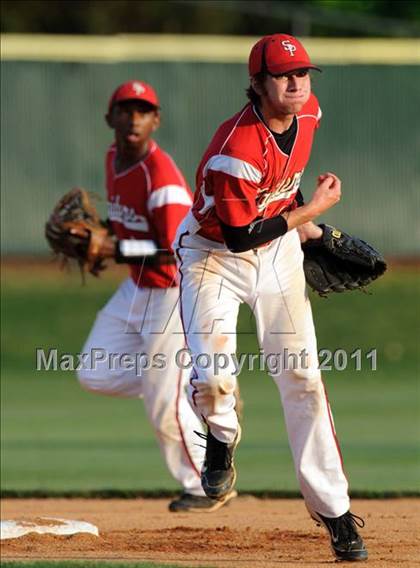 Thumbnail 2 in Marvin Ridge vs. South Point (NCHSAA 3A West Final) photogallery.