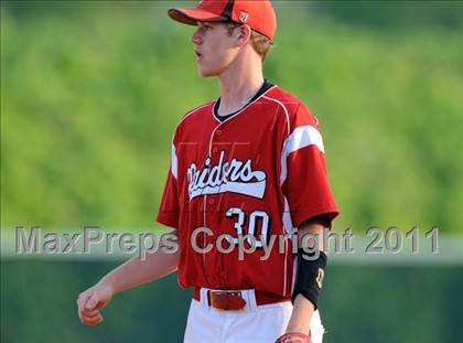 Thumbnail 3 in Marvin Ridge vs. South Point (NCHSAA 3A West Final) photogallery.