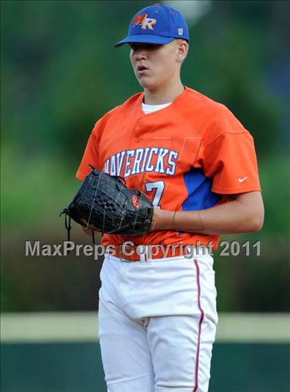Thumbnail 3 in Marvin Ridge vs. South Point (NCHSAA 3A West Final) photogallery.