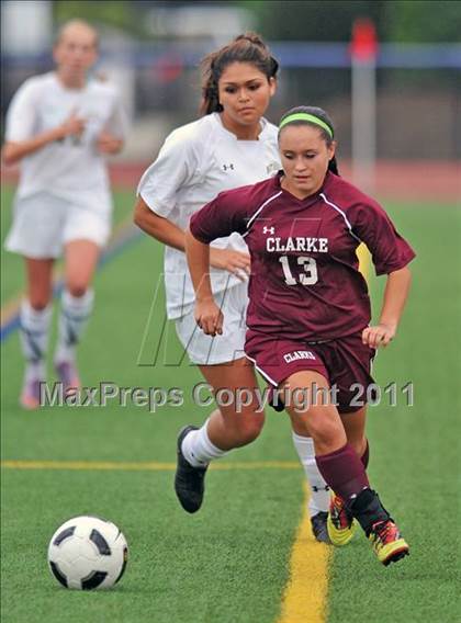 Thumbnail 2 in Clarke @ Bethpage  photogallery.