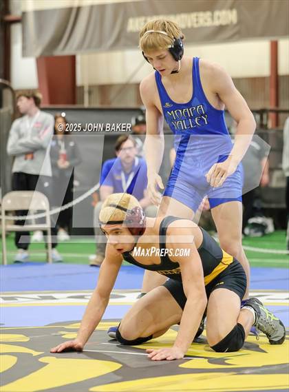 Thumbnail 1 in NIAA 3A State Wrestling Consolation Semi-Finals photogallery.