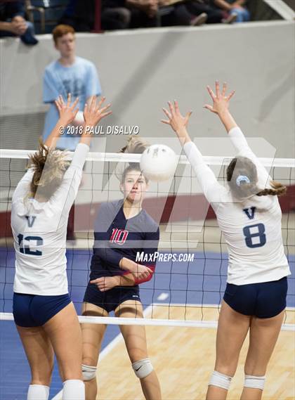 Thumbnail 2 in Chaparral vs. Valor Christian (CHSAA 5A State Final) photogallery.