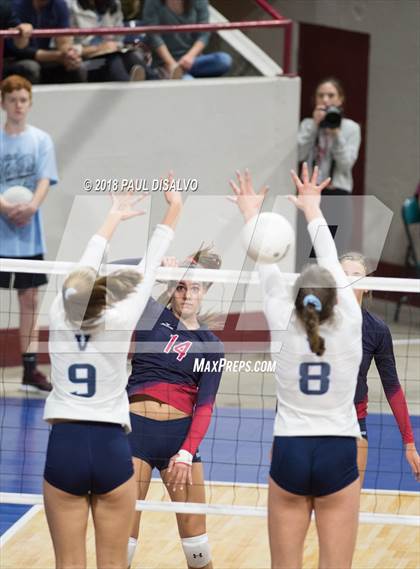 Thumbnail 3 in Chaparral vs. Valor Christian (CHSAA 5A State Final) photogallery.