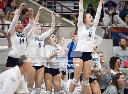 Thumbnail 1 in Chaparral vs. Valor Christian (CHSAA 5A State Final) photogallery.