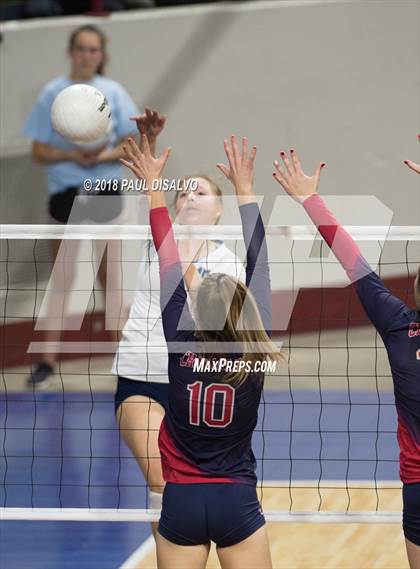 Thumbnail 1 in Chaparral vs. Valor Christian (CHSAA 5A State Final) photogallery.