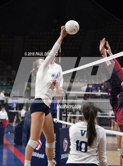 Thumbnail 2 in Chaparral vs. Valor Christian (CHSAA 5A State Final) photogallery.
