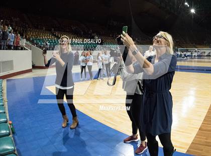 Thumbnail 2 in Chaparral vs. Valor Christian (CHSAA 5A State Final) photogallery.