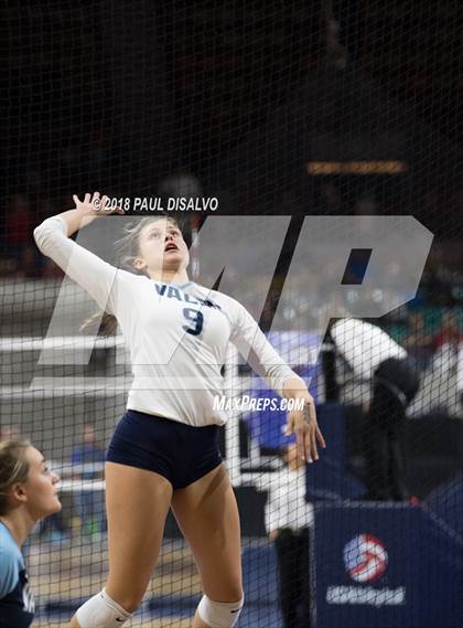 Thumbnail 1 in Chaparral vs. Valor Christian (CHSAA 5A State Final) photogallery.