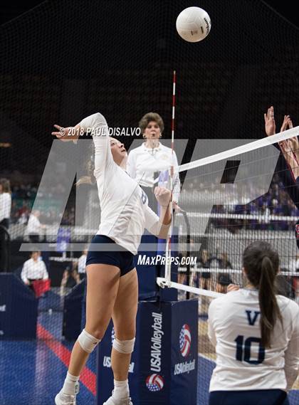 Thumbnail 1 in Chaparral vs. Valor Christian (CHSAA 5A State Final) photogallery.