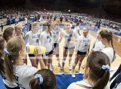 Thumbnail 3 in Chaparral vs. Valor Christian (CHSAA 5A State Final) photogallery.
