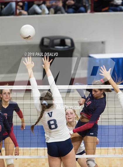 Thumbnail 2 in Chaparral vs. Valor Christian (CHSAA 5A State Final) photogallery.