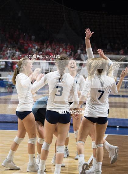 Thumbnail 2 in Chaparral vs. Valor Christian (CHSAA 5A State Final) photogallery.