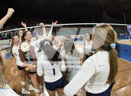 Thumbnail 2 in Chaparral vs. Valor Christian (CHSAA 5A State Final) photogallery.