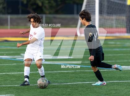 Thumbnail 3 in FR: Peninsula vs Mater Dei photogallery.