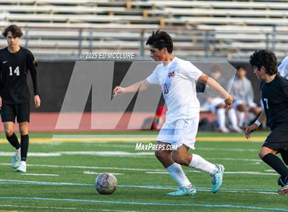 Thumbnail 2 in FR: Peninsula vs Mater Dei photogallery.