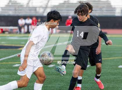 Thumbnail 2 in FR: Peninsula vs Mater Dei photogallery.